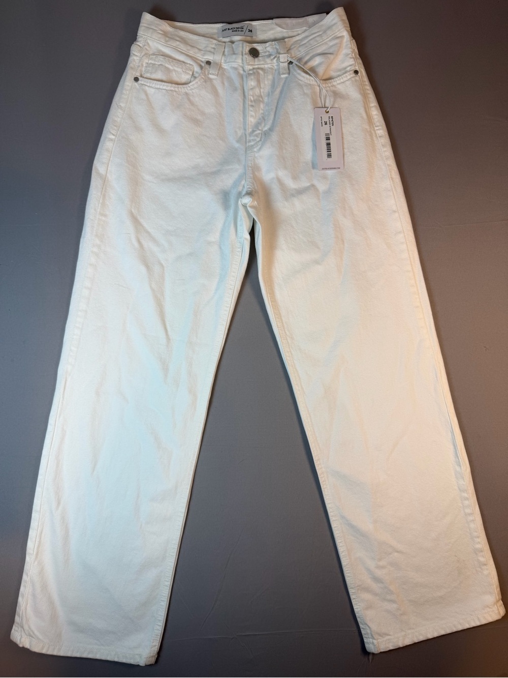 Just Black Denim Size 26 Optic White Relaxed Straight Jeans New With Tags - Picture 5 of 13